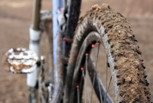 dirty dh bike